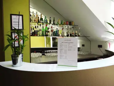 Boissons dans l'établissement Hôtel Orchidée