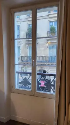 Balcon ou terrasse dans l'établissement Saint Honore Louvre with AC