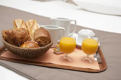 Nourriture dans l'hôtel ou à proximité