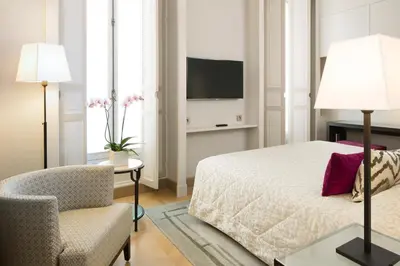 Un ou plusieurs lits dans un hébergement de l'établissement Hôtel Bedford