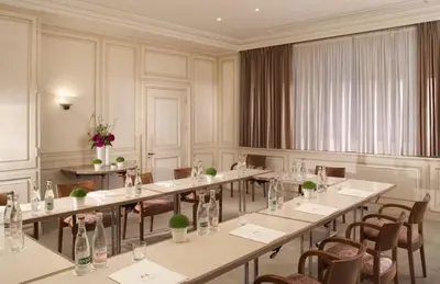 Coin salon dans l'établissement Hôtel Bedford