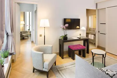 Télévision ou salle de divertissement dans l'établissement Hôtel Bedford