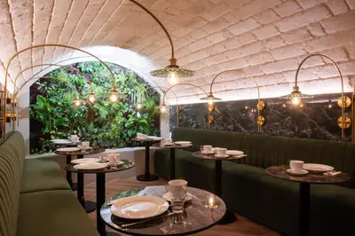 Coin salon dans l'établissement Hôtel Aston Paris
