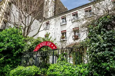 Jardin de l'établissement Nord Est Hotel