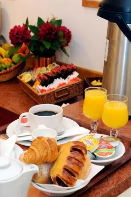 Nourriture dans l'hôtel ou à proximité