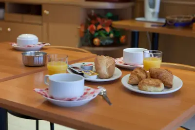 Nourriture dans l'hôtel ou à proximité
