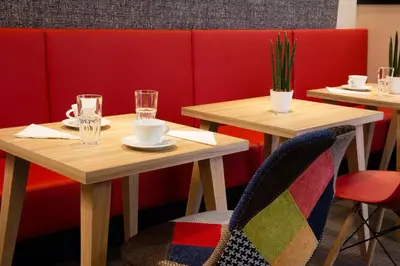 Restaurant ou autre lieu de restauration dans l'établissement Hotel Auguste