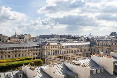 Vue générale sur Paris ou vue de la ville depuis l'hôtel