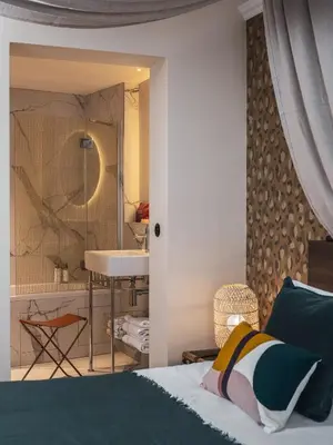 Salle de bains dans l'établissement Seven Hotel Paris