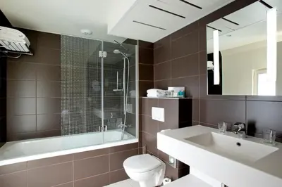 Salle de bains dans l'établissement Holiday Inn Paris Opéra - Grands Boulevards by IHG