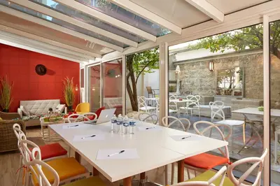 Restaurant ou autre lieu de restauration dans l'établissement Hôtel Villa Sorel - Paris Boulogne