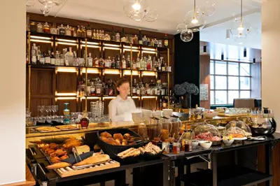 Nourriture dans l'hôtel ou à proximité