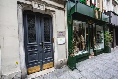 Plan de l'établissement Paris City Flat App entier N106 F3