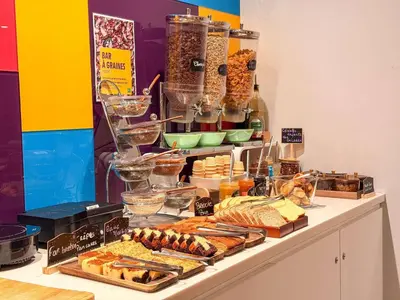 Nourriture dans l'hôtel ou à proximité