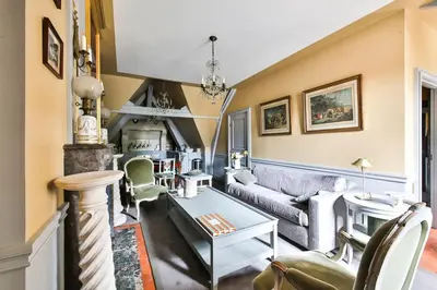 Coin salon dans l'établissement Parc Royal Appartements