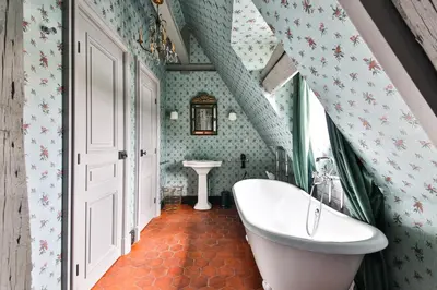 Salle de bains dans l'établissement Parc Royal Appartements