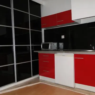 Appartement ENTRE TROCADERO et CHAMPS ELYSES