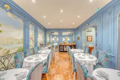 Restaurant ou autre lieu de restauration dans l'établissement Hôtel Belfast