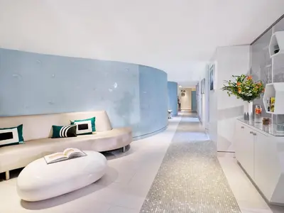 Coin salon dans l'établissement Le Meurice – Dorchester Collection