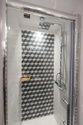 Salle de bains dans l'établissement Magnum