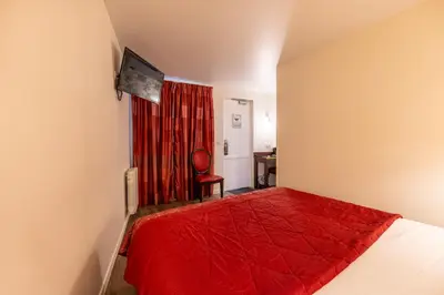 Un ou plusieurs lits dans un hébergement de l'établissement Relais Bergson