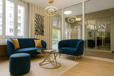 Coin salon dans l'établissement Hotel Arc Paris Porte d'Orléans
