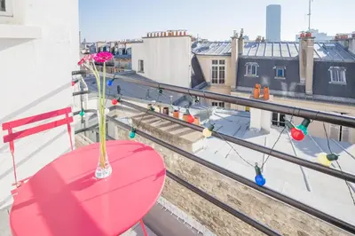 Balcon ou terrasse dans l'établissement Eiffel Tower view + terrace Saint Germain des Pres