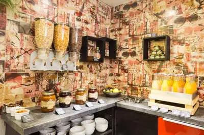 Nourriture dans l'hôtel ou à proximité