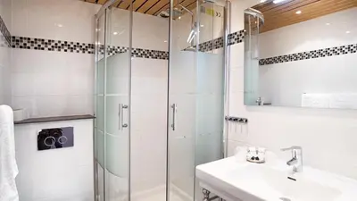 Salle de bains dans l'établissement Hôtel De Venise