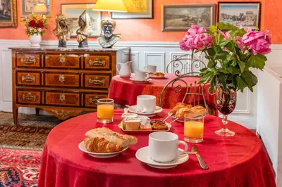 Nourriture dans l'hôtel ou à proximité