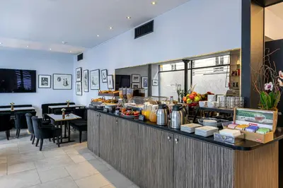 Nourriture dans l'hôtel ou à proximité
