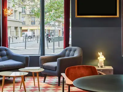 Coin salon dans l'établissement ibis Styles Paris Alesia Montparnasse