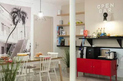 Cuisine ou kitchenette dans l'établissement Hotel Palm - Astotel