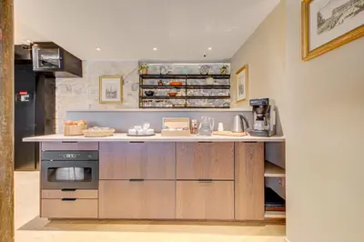 Cuisine ou kitchenette dans l'établissement Hôtel Marie