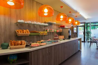 Nourriture dans l'hôtel ou à proximité