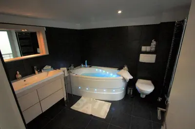 Salle de bains dans l'établissement Superbe Appartement