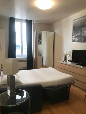 Télévision ou salle de divertissement dans l'établissement Bridgestreet Le Marais - les halles - Republique