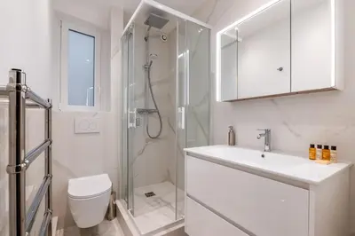 Salle de bains dans l'établissement Veeve - Pompidou Hideaway