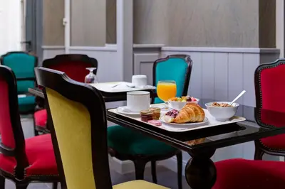 Nourriture dans l'hôtel ou à proximité