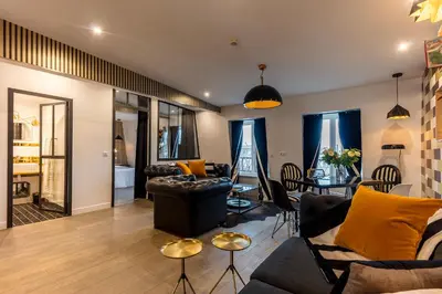 Coin salon dans l'établissement BE YOU LUXURY APART'HÔTEL Paris