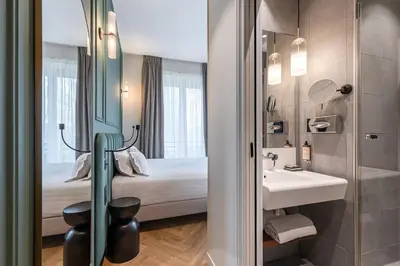 Salle de bains dans l'établissement Hotel Elysée Secret
