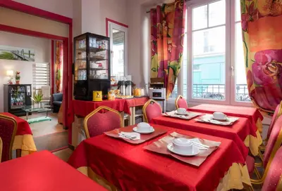 Boissons dans l'établissement Hôtel Montsouris Orléans