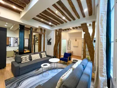 Coin salon dans l'établissement 67 - Amazing Parisian Flat