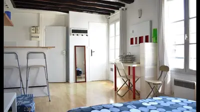 Coin salon dans l'établissement Cosy 25 sqm Studio in Heart of Paris