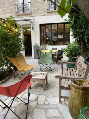 Terrasse ou espace extérieur de l'établissement MAISON STANDING et SYMPA PROCHE ROLAND GARROS et MÉTRO