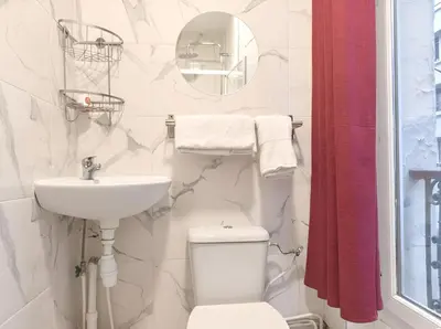 Salle de bains dans l'établissement Hotel de Nantes