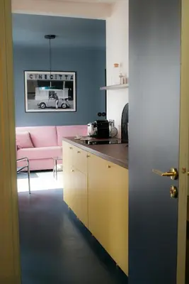Cuisine ou kitchenette dans l'établissement Appt calme & calme au cœur du Quartier Latin