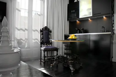 Cuisine ou kitchenette dans l'établissement The Sleeping Lion