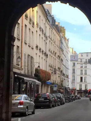 Quartier de l'hôtel ou autre quartier proche