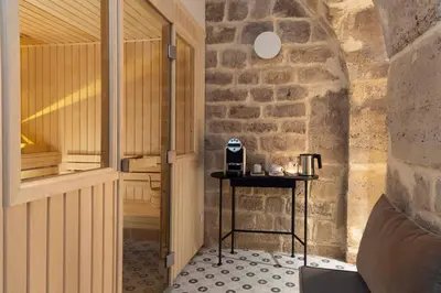 Plan de l'établissement Le Petit Beaumarchais Hotel & Spa